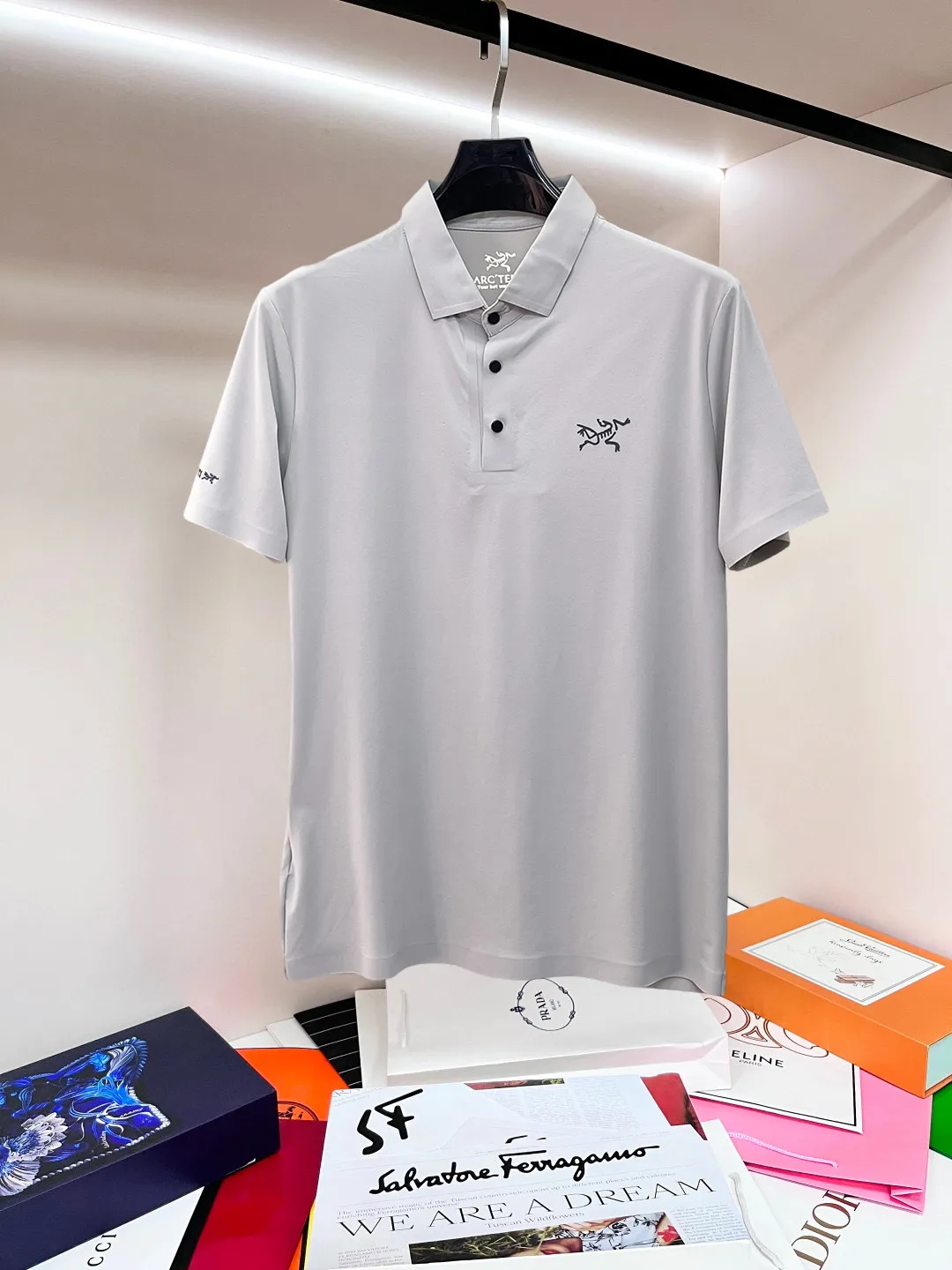 2026ss New Arrival logo Polo ！Classic ，Premium ！ ， ，Quality / ， ！ 100% ， ，Breathable ， ！ Classic LOGO ， ，LOGO ， ， Classic ！ ， ， LOW ， Versatile Polo ！ ： Size：M-3xl
